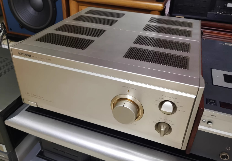 Pioneer A-09 vintage audio equipment - eBay listing photo 1