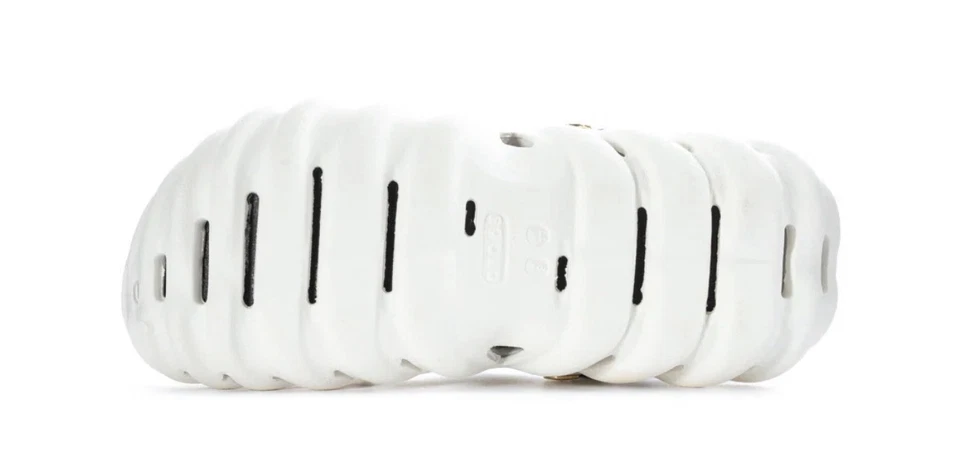 Zueco Crocs x Dragon Ball Z Eco Vegeta Nuevo - Tamaño M5 W7 Foto 4 de 4