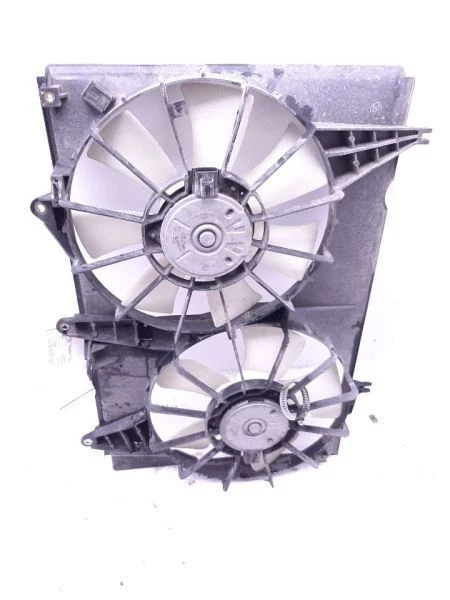 Conjunto de ventilador de motor de ventilador de radiador detrás del radiador 03 Cadillac CTS 25708388 Foto 2 de 4
