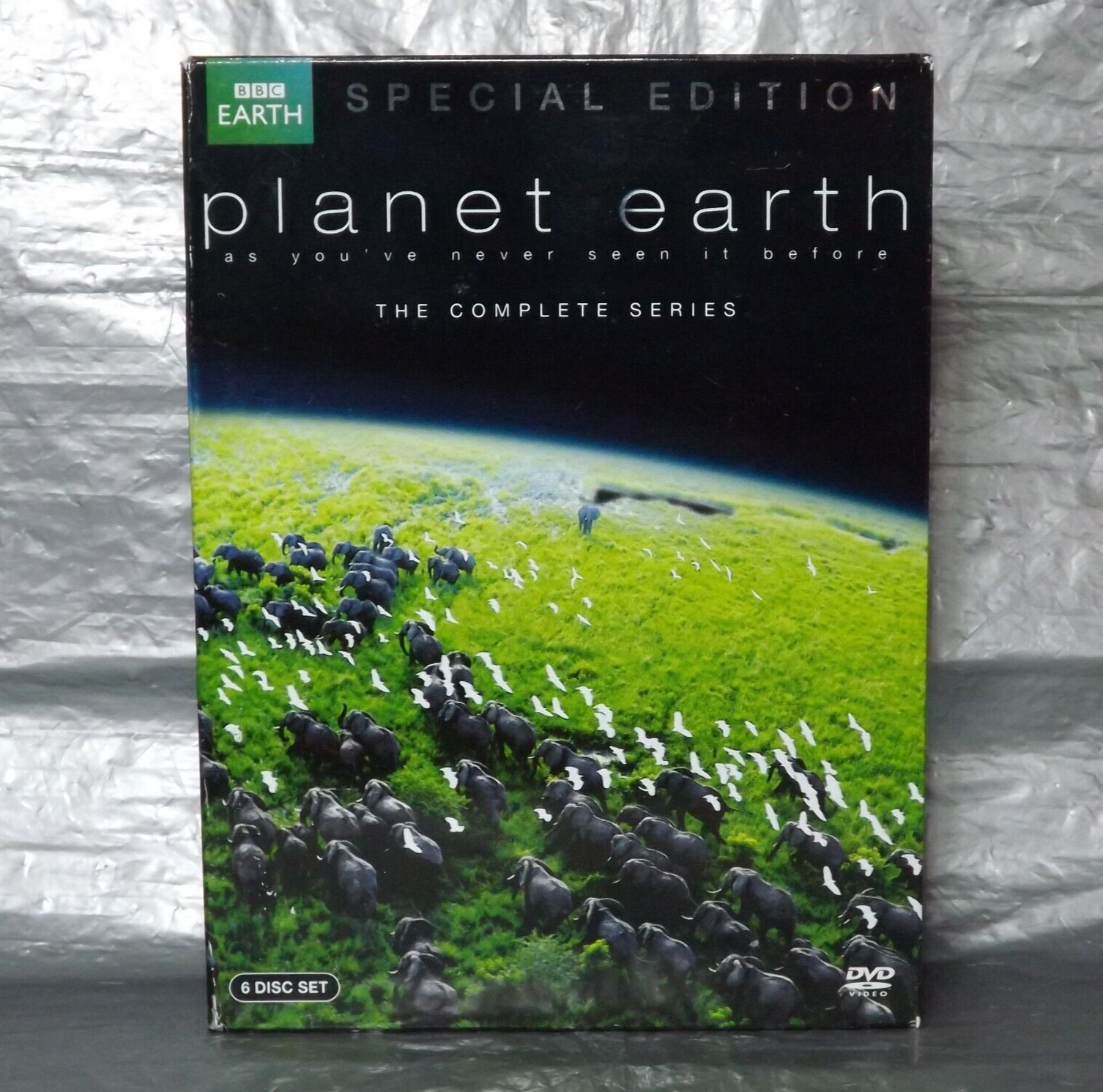 Planet Earth The Complete Series DVD 6 Disc Documentary Rated E 643 Minutes Used