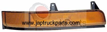 FRONT RIGHT RH INDICATOR TURN SIGNAL LAMP FOR MITSUBISHI FUSO FK 617 1995 - 2002
