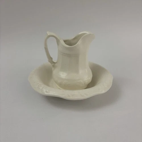 Vintage McCoy White Pitcher And Basin Marked USA N-154 No Cracks