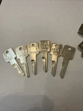 Lot Of 6: Cole B77 E Key Blanks Works For Gm Vintage Uncut Keys