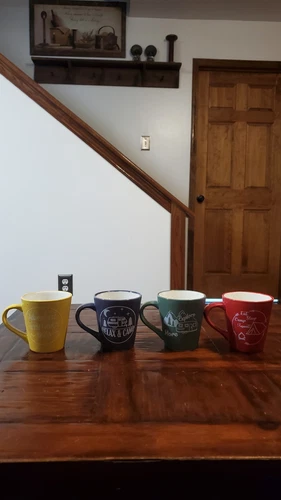 Set Of 4 Camping Coffee Mugs/Cups  *VERY NICE**