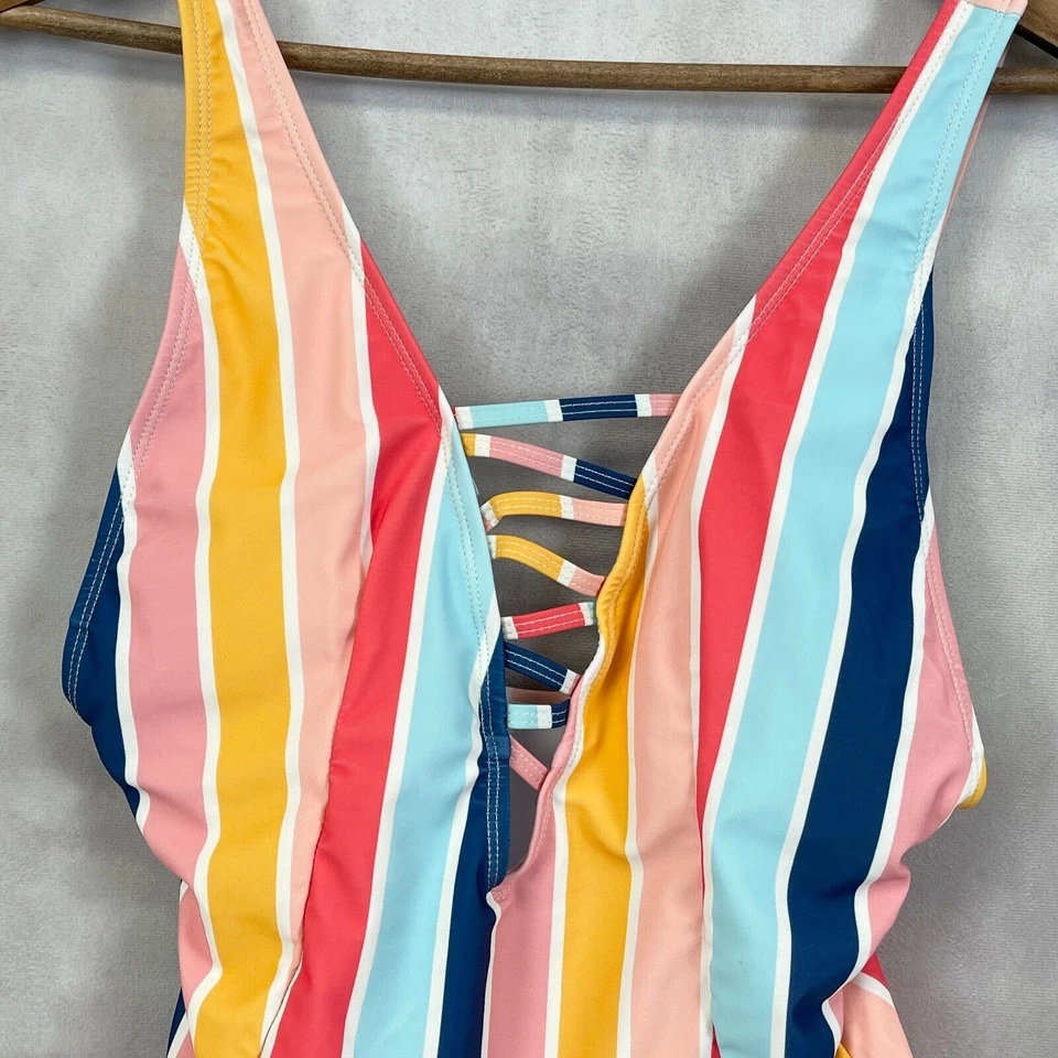 Traje de baño Marina West de una pieza para mujer mediano arco iris múltiples rayas playa verano Foto 2 de 4