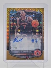 KEYSHAWN HALL 2025-26 BOWMAN CHROME U GOLD GEOMETRIC 1ST AUTO /50 Q6618