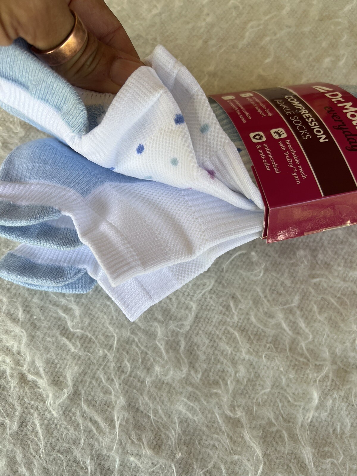 Dr Motion Everyday Compression Ankle Socks Shoe Siz 410 Two Pair Mesh