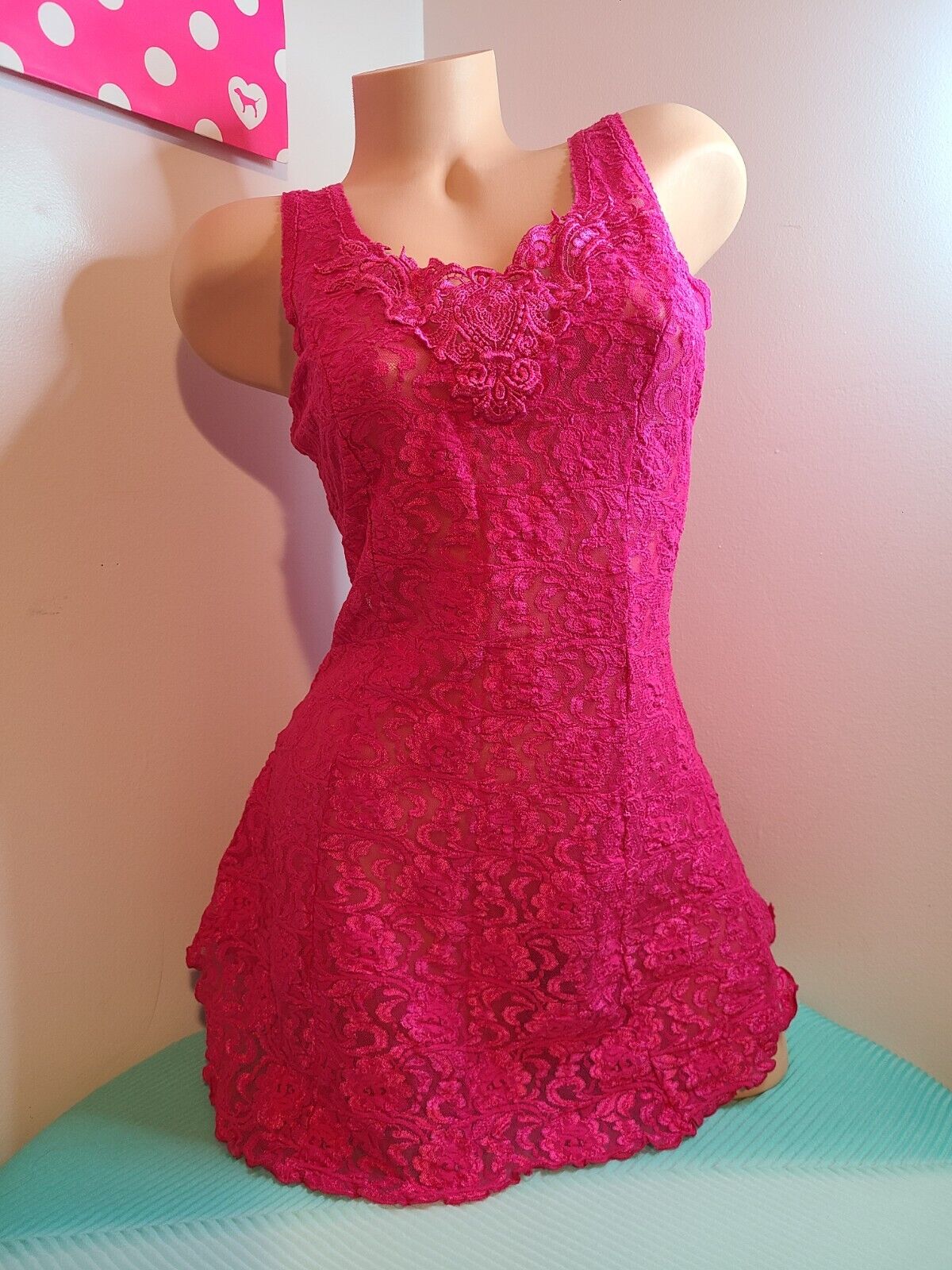 Foto 2 di 6