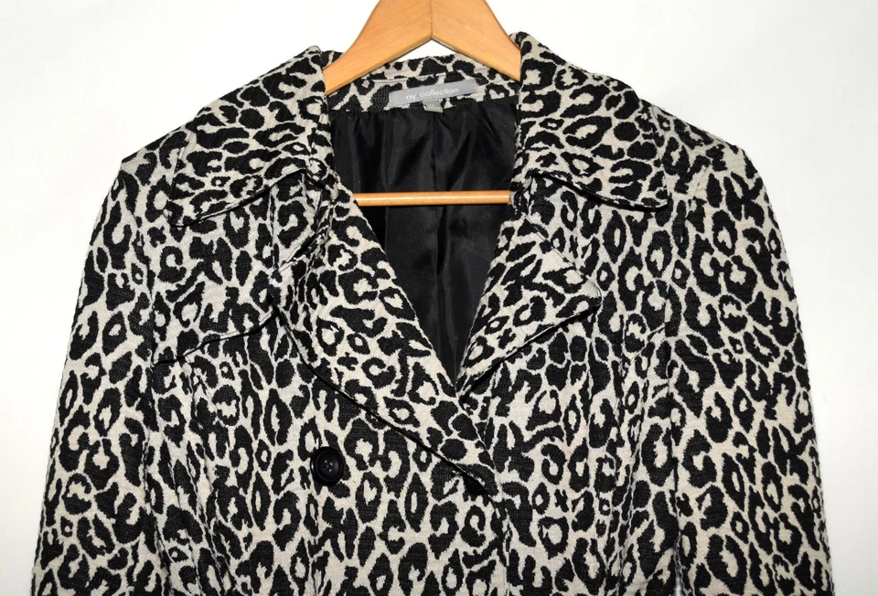 Chaqueta de trinchera DB negra beige imitación leopardo de las nieves con cinturón de colección NY para mujer M Foto 4 de 4