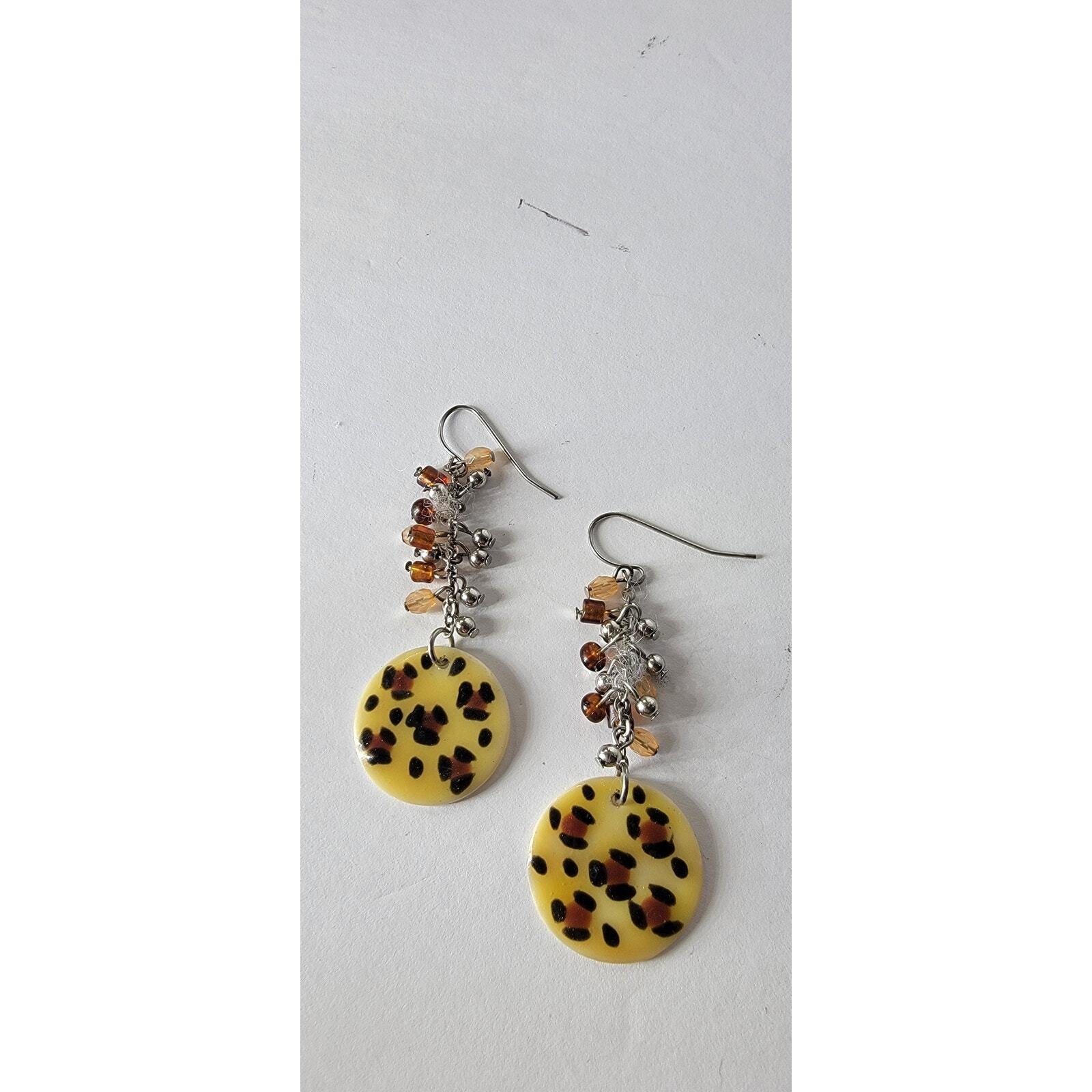 Vintage Leopard Print Shell Disc Dangle Earrings - image 5
