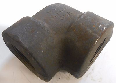 90 DEGREE ELBOW , A105, B16, 1 1/2'' THREADED
