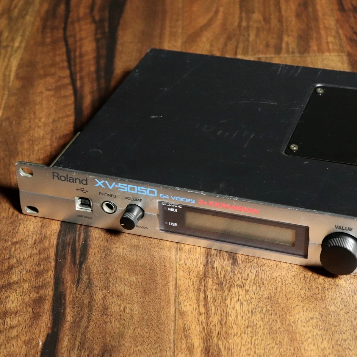 Roland XV-5050 Synthesizer Sound Module 64 Voice W / Power Cable