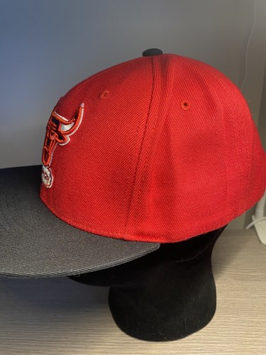 Mitchell & Ness Nostalgia SNAP back Windy City CHICAGO Bulls Hat Cap New Era - Picture 3 of 9