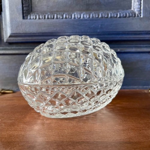 Large Vintage Diamond Cut Crystal Glass Egg Candy/ Trinket Dish- Jeanette Curios - Picture 3 of 10