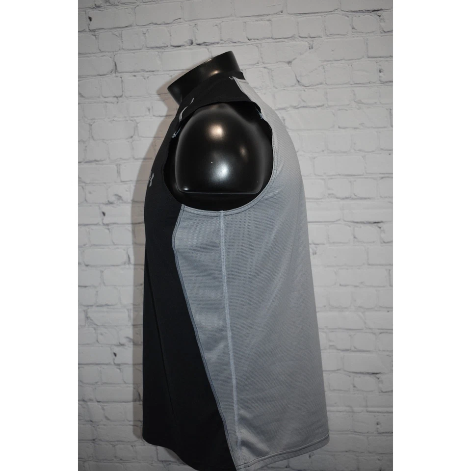 Camisa de gimnasio Under Armour camiseta sin mangas para hombre talla mediana ajustada negra HeatGear poliéster Foto 4 de 4