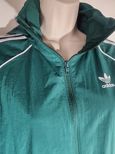 Chaqueta para correr de lluvia verde Adidas para hombre talla S con capucha  - Imagen 4 de 10