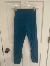 Lululemon Leggins Pants Align    Size 4