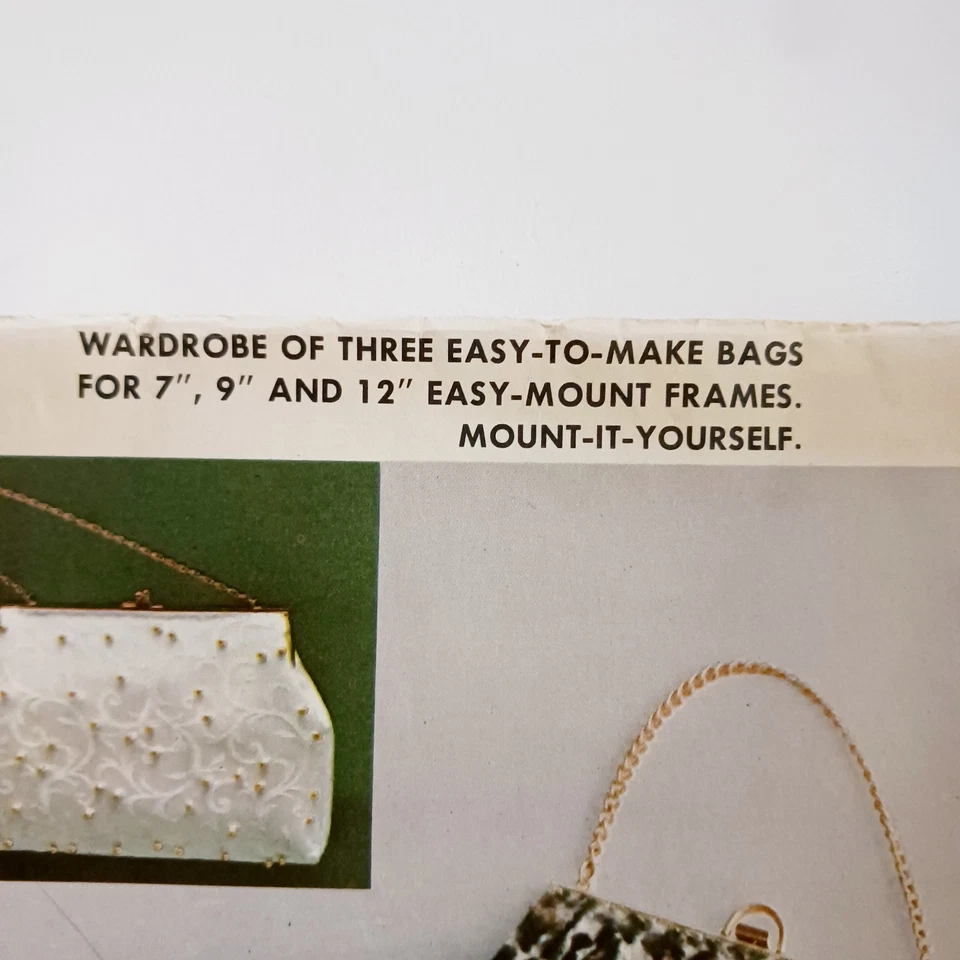 McCalls 6466 Vintage 1962 Bags Purse Handbag 7" 9" 12" UC/FF Pattern - Image 4 of 4