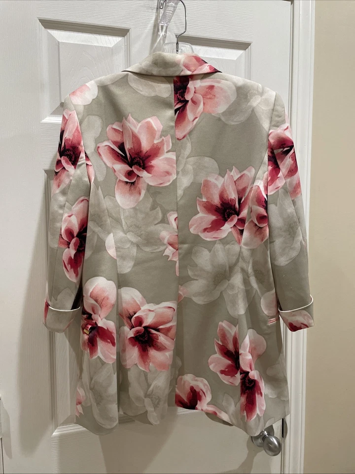 Chaqueta abierta para mujer Calvin Klein manga 3/4 preciosa beige rosa floral talla 10 Foto 3 de 3