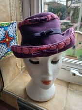 FRENCHI By Edna Wallace Mayfair London 50s Purple Felt & Pink Raffia Trilby Hat