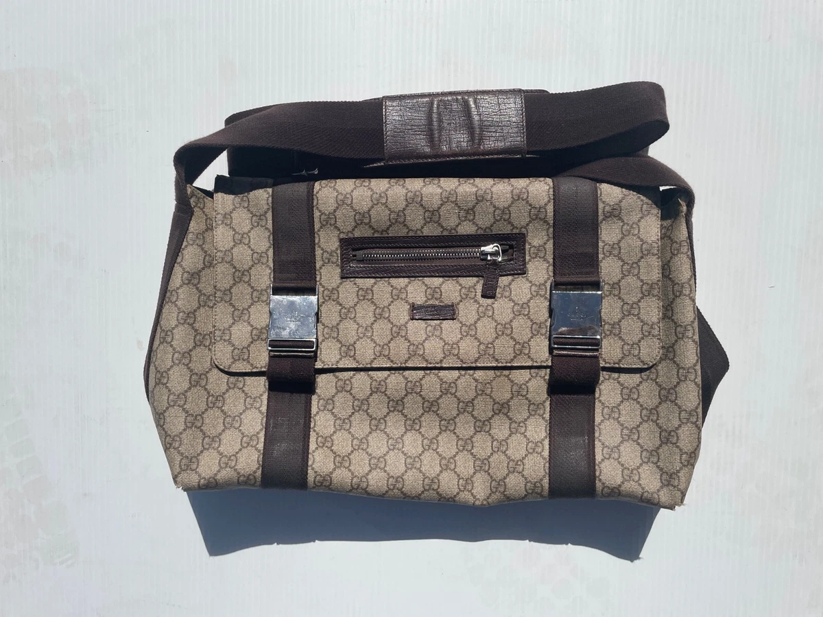 Gucci Beige GG Canvas large Messenger Bag Gucci