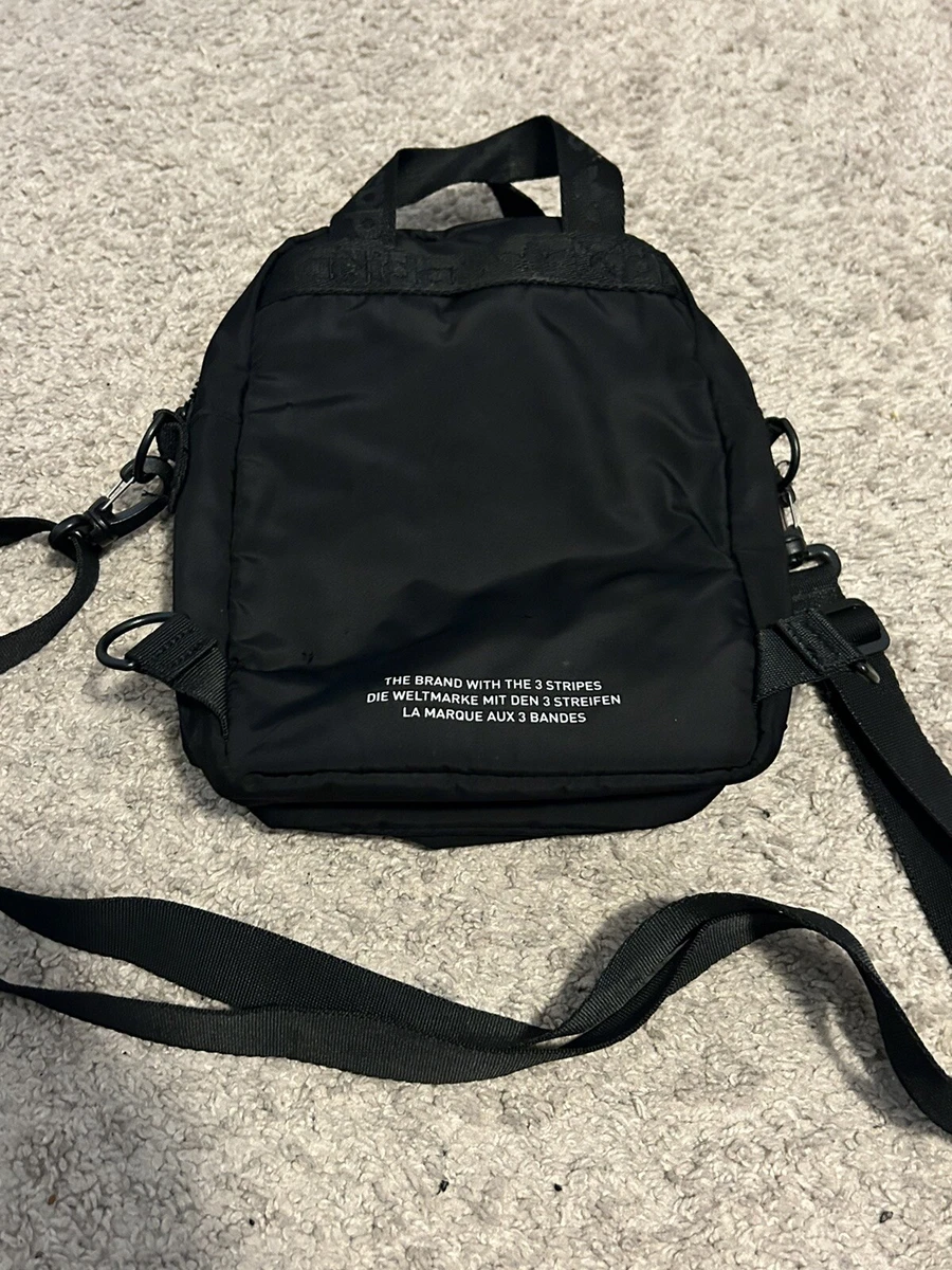 Adidas trefoil store mini bag