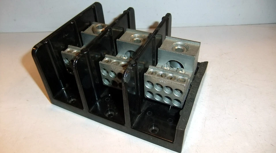 Littelfuse Power Distribution Block LD4560-3 - Image 3 of 3