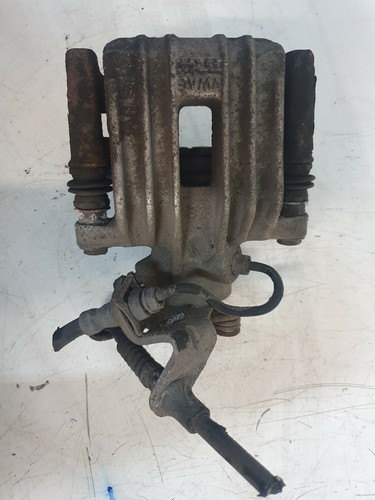 31* VW Golf 5 V 1K1 Bremssattel hinten links Bremssattelträger