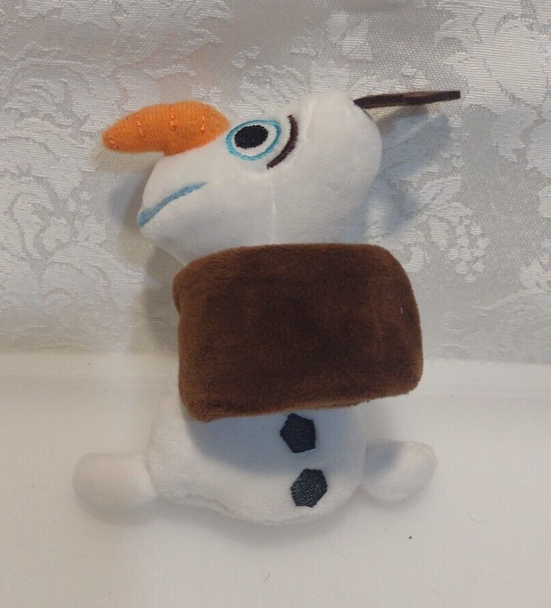 Olaf Bullsitoy Disney Cutie Cuff Plush Frozen Steering Wheel Buddy