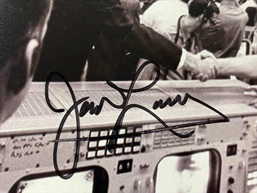 Jim Lovell Gene Kranz Apollo 13 SIGNED 8x10 PHOTO MISSION CONTROL BECKETT COA - Picture 3 of 5