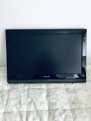 Sharp Model LC-26SH7E-BK LCD Color TV