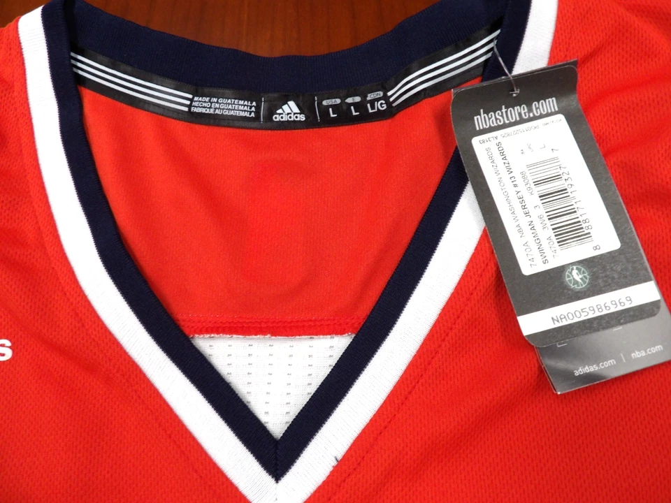 JERSEY SWINGMAN ADIDAS NBA REVOLUTION 30 WASHINGTON WIZARDS MARCIN GORTAT TALLA L Foto 4 de 4