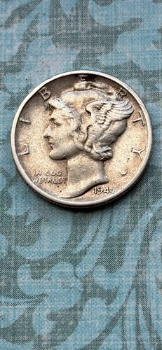 Pretty 1944 "P" silver mercury dime w/ "Very Fine+" det., FULL BANDS w/SHIMMER!