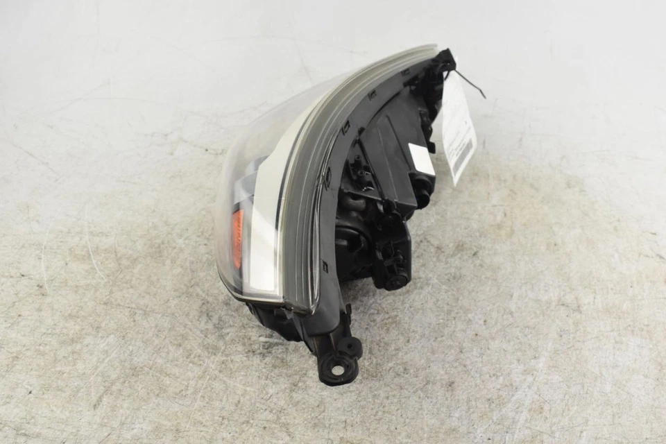 Conjunto de faros izquierdos para conductor Hyundai Accent 2016 fabricante de equipos originales usado 73.000 millas Foto 3 de 4