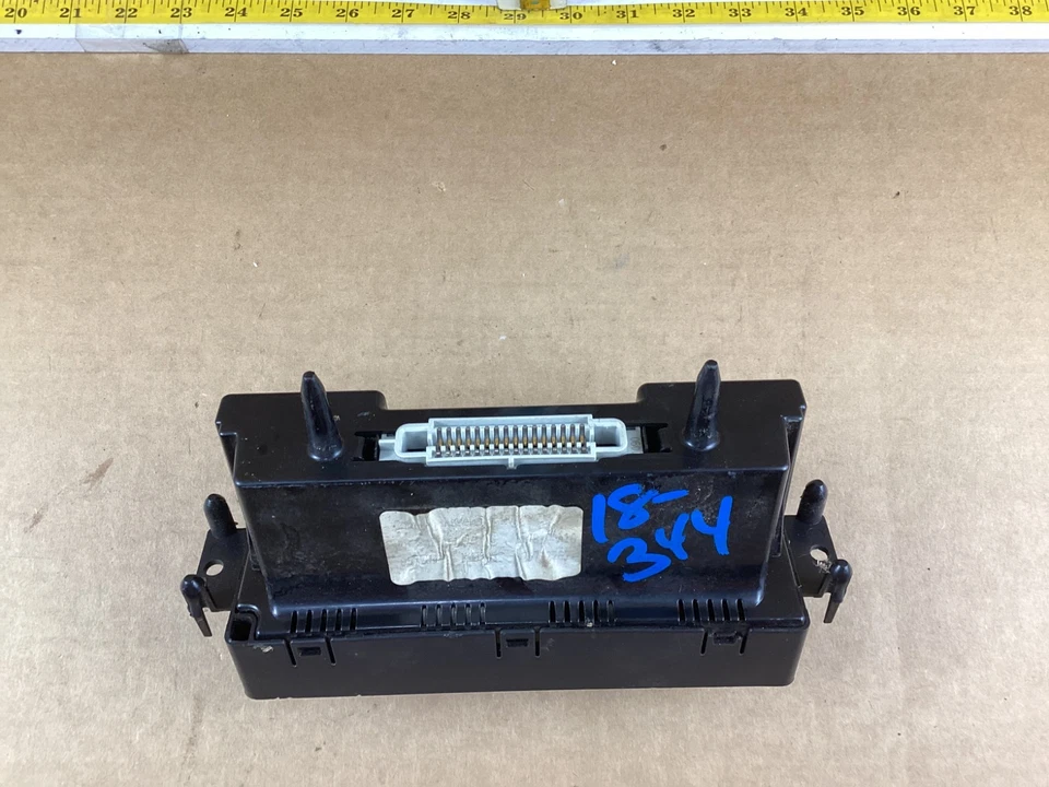 2000-2004 Pontiac Bonneville Dash AC Heater Temperature Climate Control 25732792 - Image 3 of 4