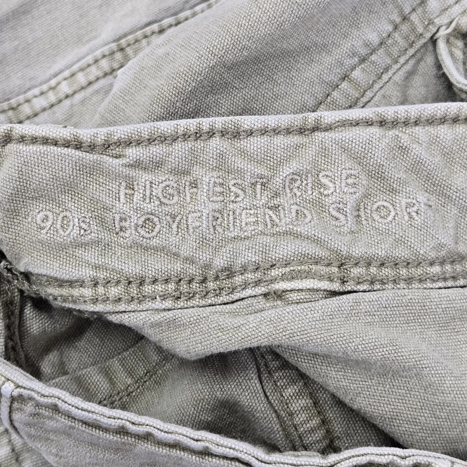 Pantalones cortos American Eagle Outfitters para mujer 4 verdes tiro más alto años 90 novio Foto 3 de 4