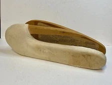 Vintage Uni Pressboard Sleeve Board Point Presser Elizabeth M Jones PhD, 16.0”