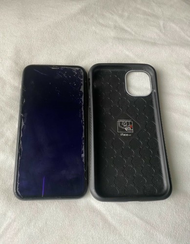 Apple iPhone 11 - 64GB Black - Unlocked A2221 - Screen in excellent condition - 第 2/5 張圖片
