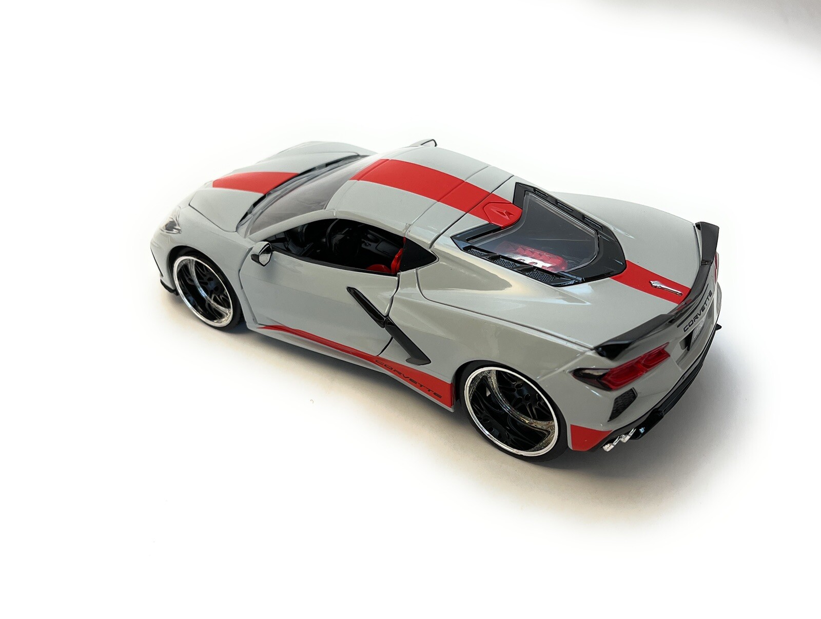 Modellino Chevrolet Corvette Stingray C8 1:24 Jada Toys - Grigio, Edizione Limitata, Collezione BigTime Muscle