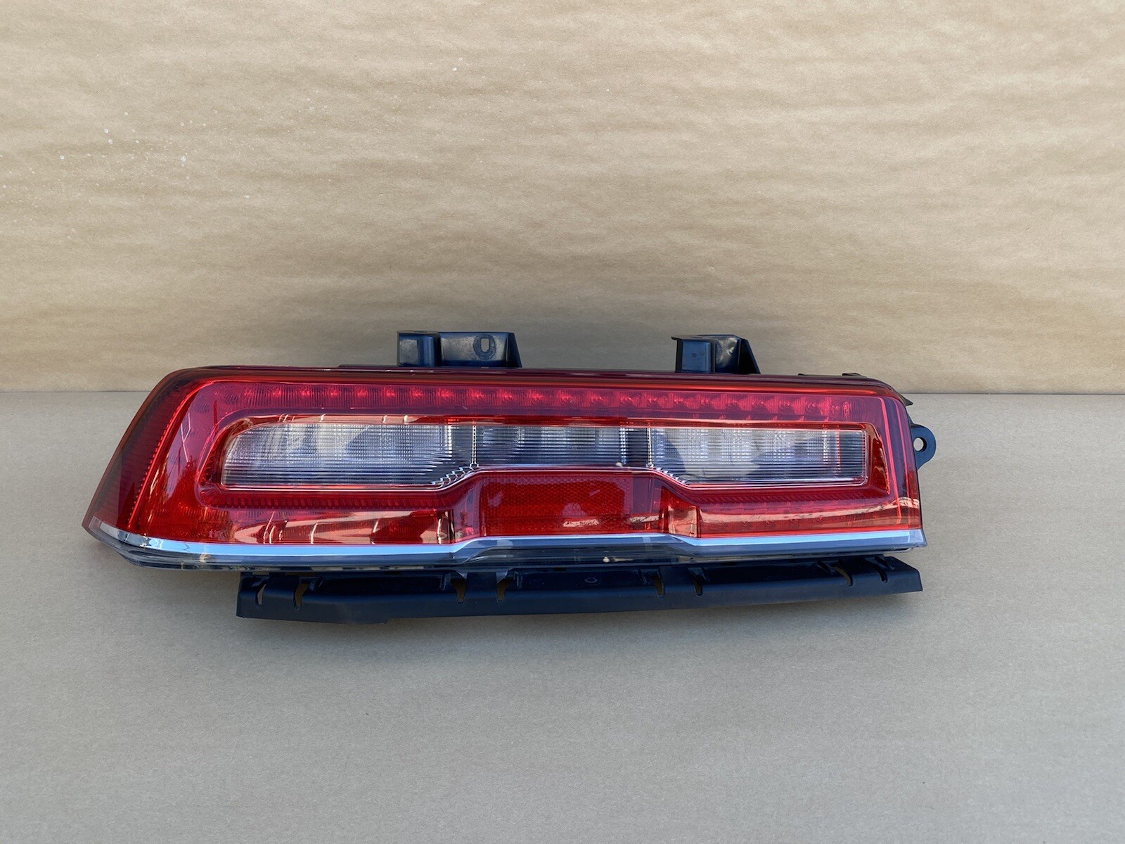 2014-2015 CHEVROLET CAMARO OEM LEFT DRIVER SIDE LED TAILLIGHT 