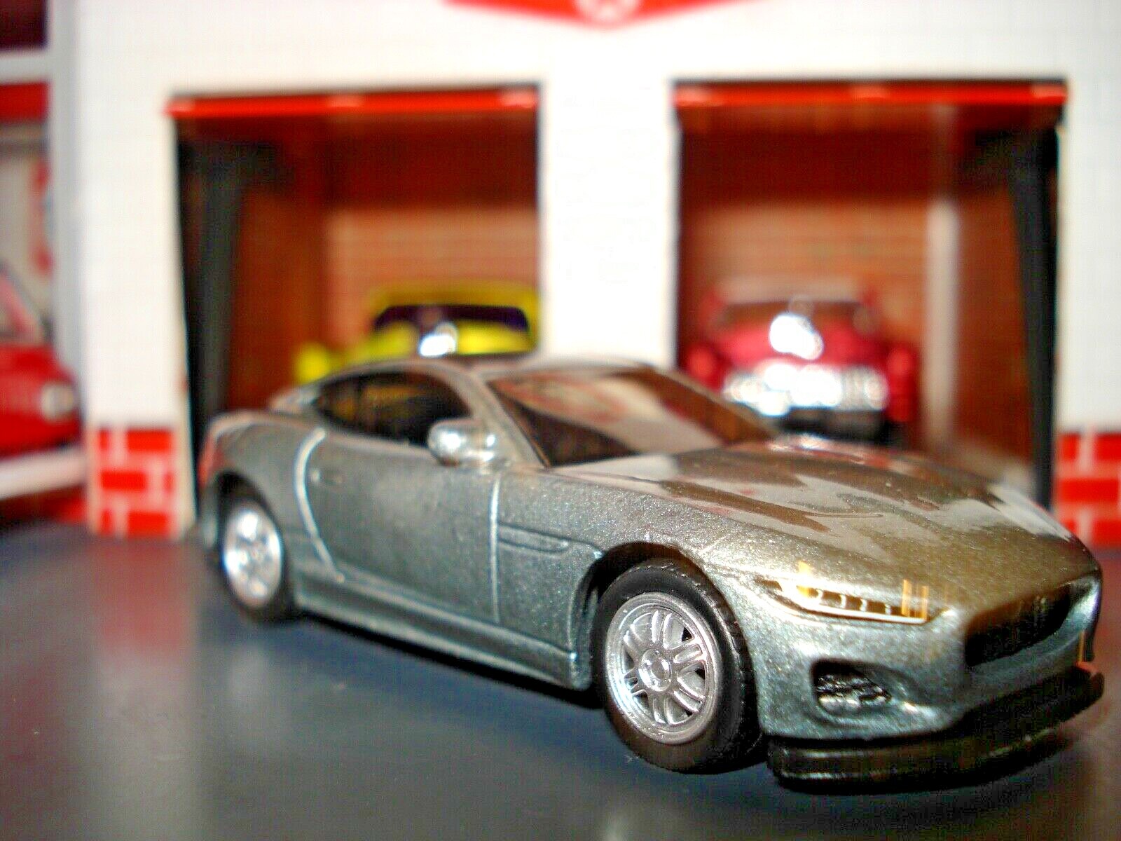 2020 JAGUAR F-TYPE COUPE CUSTOM EDITION  1/64 CUSTOM WHEELS AND TIRES ADDED-image