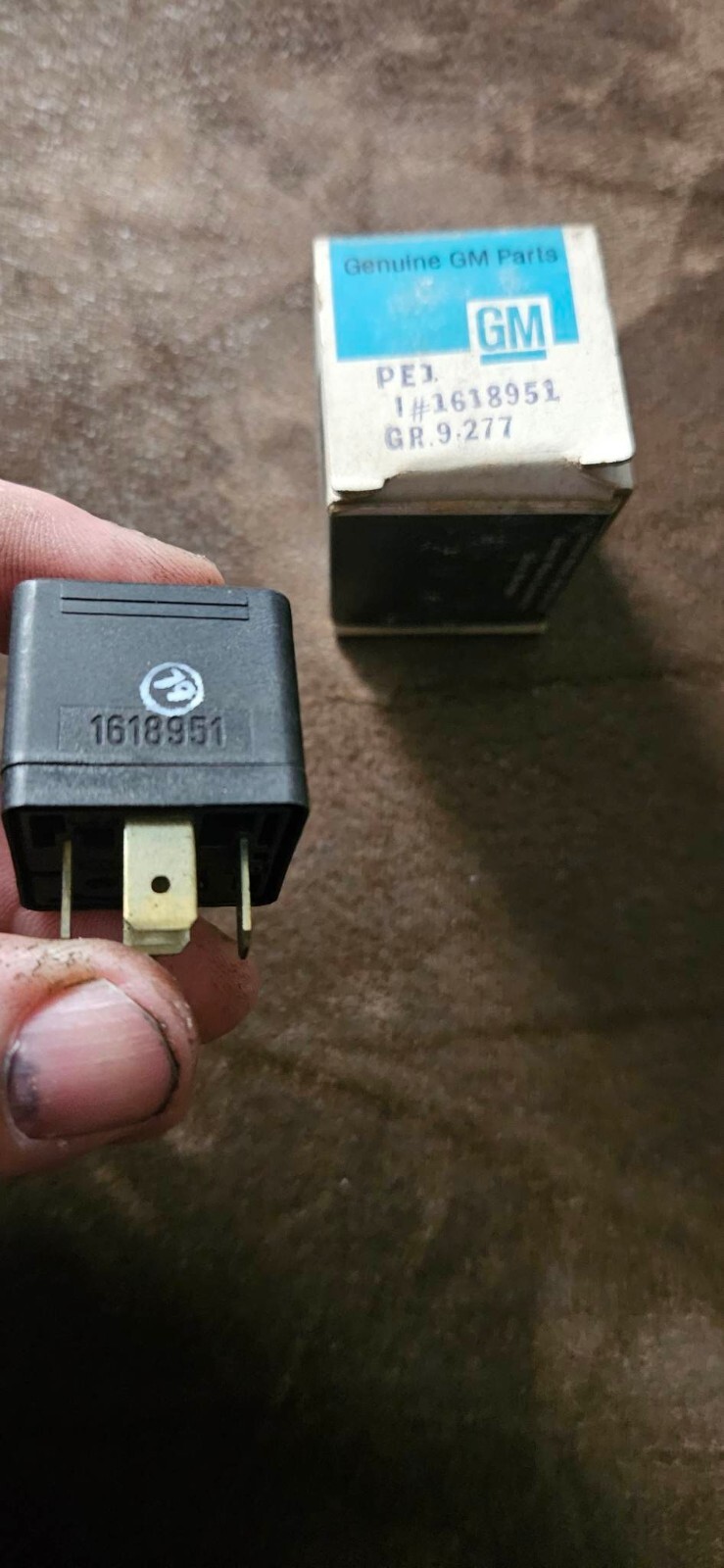 NOS Olds Buick Pontiac Chevy A/C Compressor Relay 1618951 033220415-image