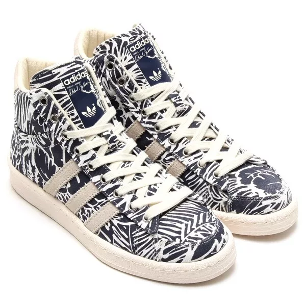 Adidas originals cheap superstar kareem
