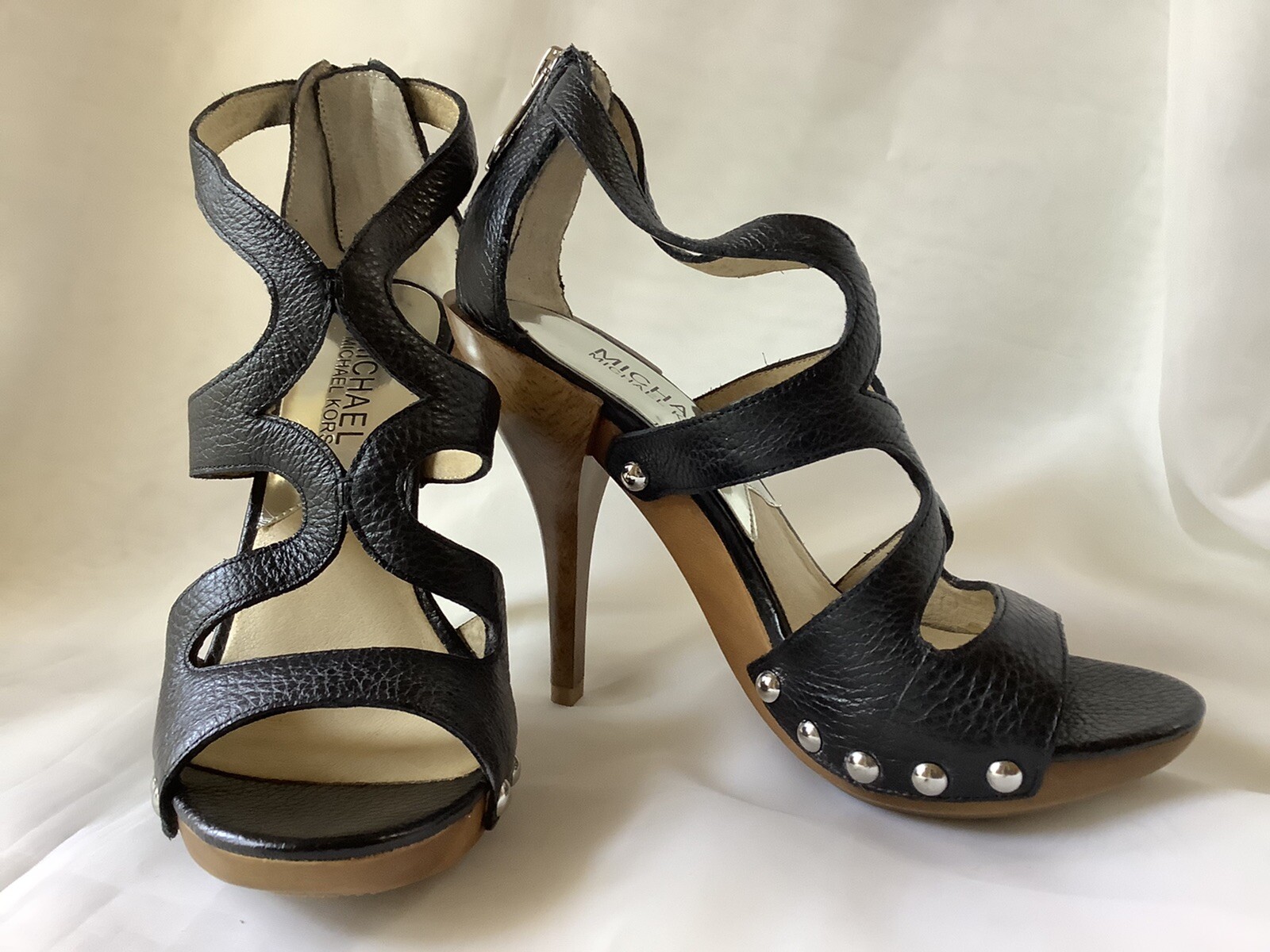 michael kors erika platform gold