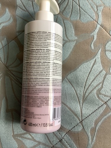 L’Oreal Serie Expert Liss Unlimited Cleansing Conditioner - Picture 2 of 3