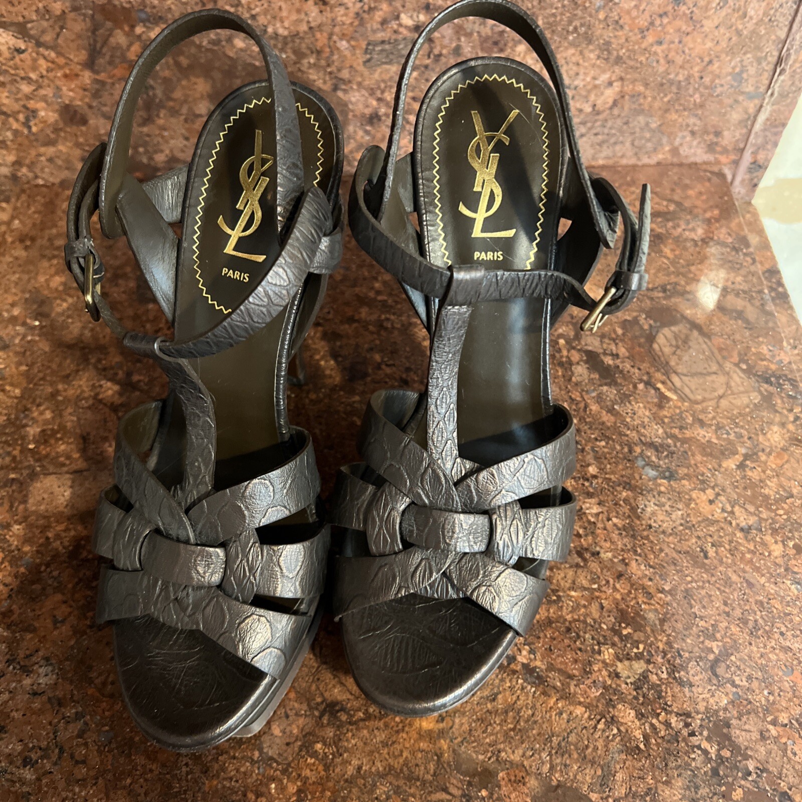 Sandali Yves Saint Laurent in pelle bronzo con plateau omaggio taglia 38