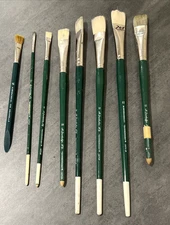 Grumbacher Paint Brush Lot of 8 - 1271F, 1271B, (1, 5, 10, 11, 12) 6142 (1/2)