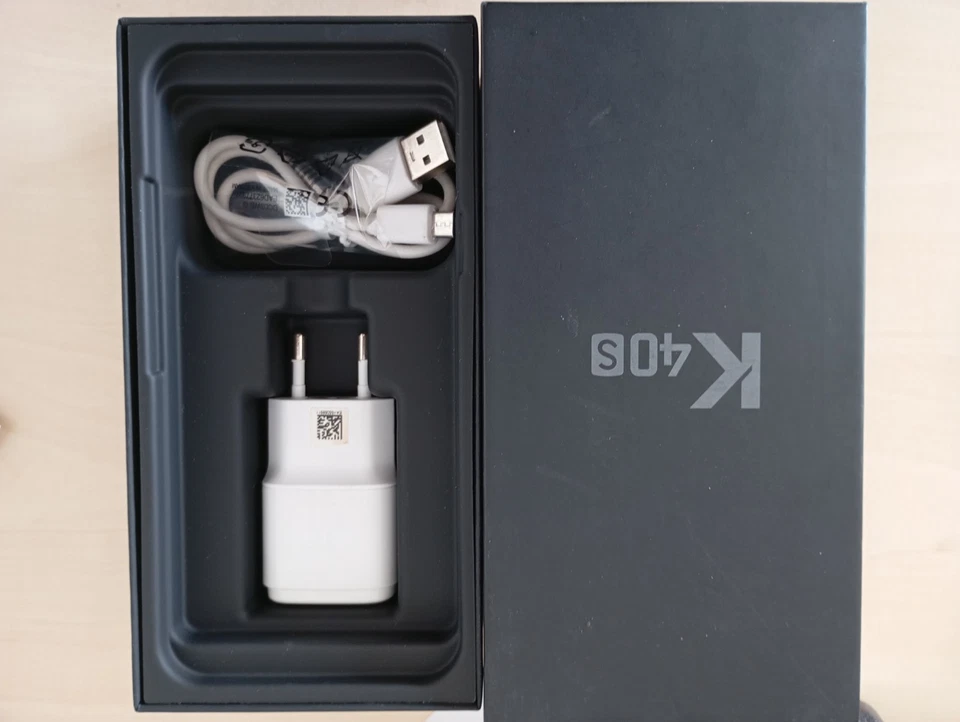 LG K40 S  Nero - 2GB/32GB - - Immagine 3 di 4