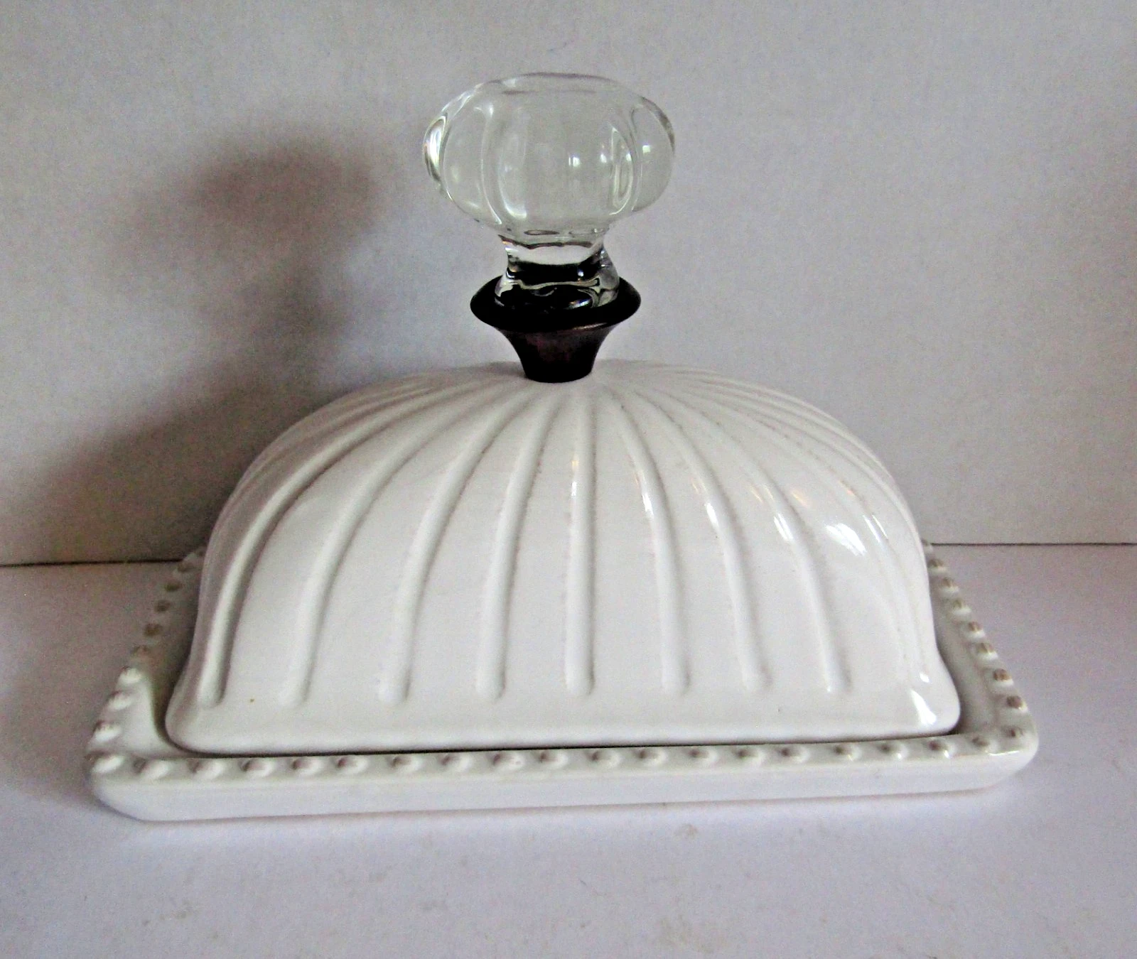 Mud Pie Farmhouse Fancy Door Knob Handle Lidded Butter Dish White Ceramic Rustic