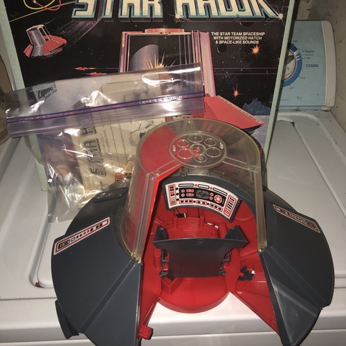 Ideal Zeroids Zeroid Roboter Star Hawk in Box Star Team Raumschiff mit Roboter